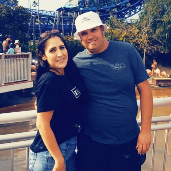 Meet your Posher, Cat - Picture 3 of 6